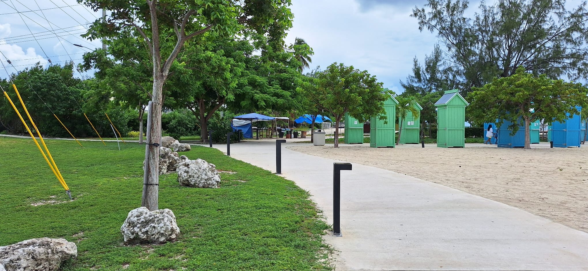 Partial view at the SEVEN MILE PUBLIC BEACH